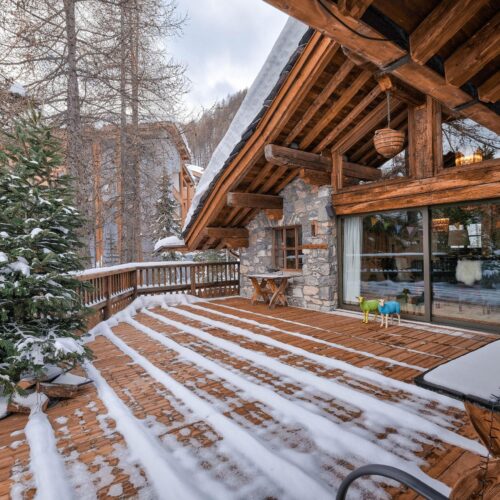 ChaletinFranceTerrace ChaletinFranceTerrace