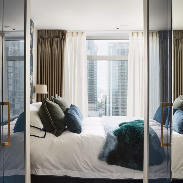 Claudia Dorsch Interior Design Ltd, Pan Peninsula Interior shoot for @claudiainteriors of their project a bold colourful take on a modern apartment in Canary Wharf, London
